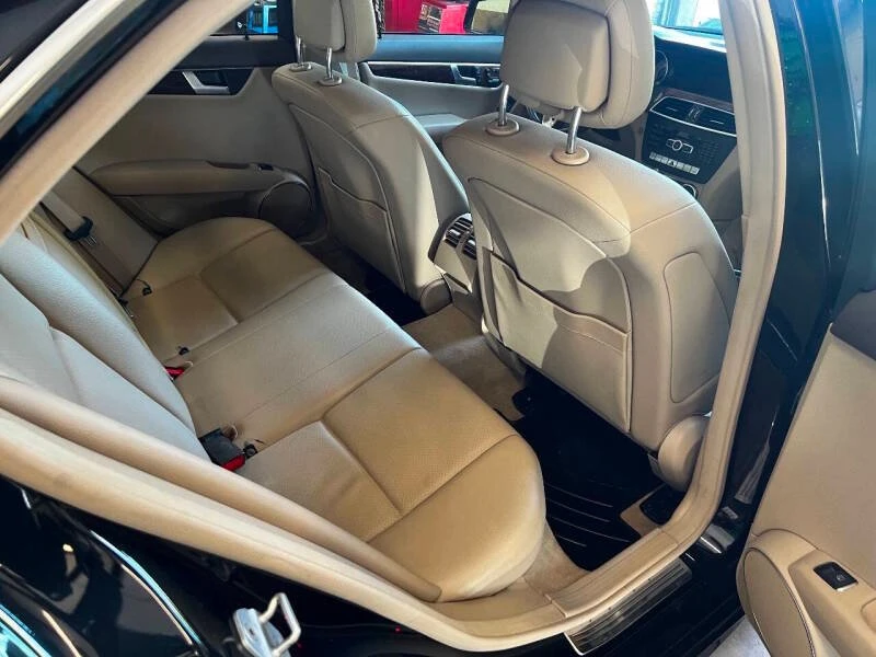 2012 Mercedes-Benz W204 C-Class - Image 7 of 13