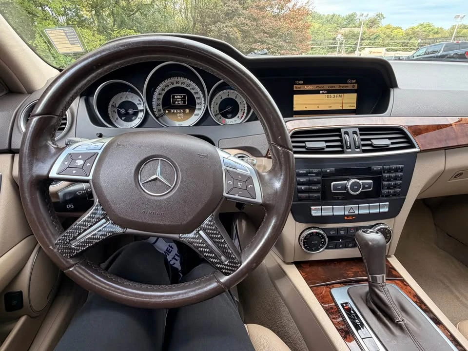 2012 Mercedes-Benz W204 C-Class - Image 12 of 14