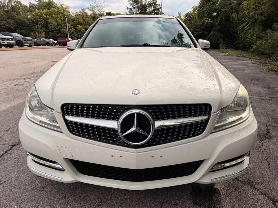 2012 Mercedes-Benz W204 C-Class - Image 3 of 14
