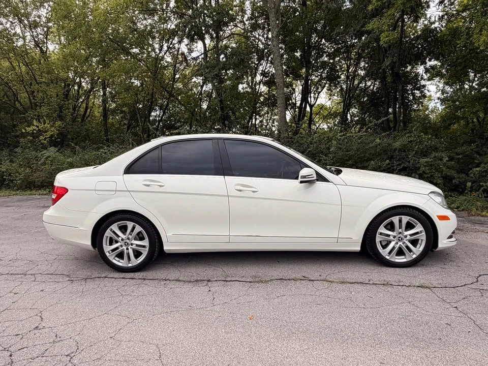 2012 Mercedes-Benz W204 C-Class - Image 5 of 14
