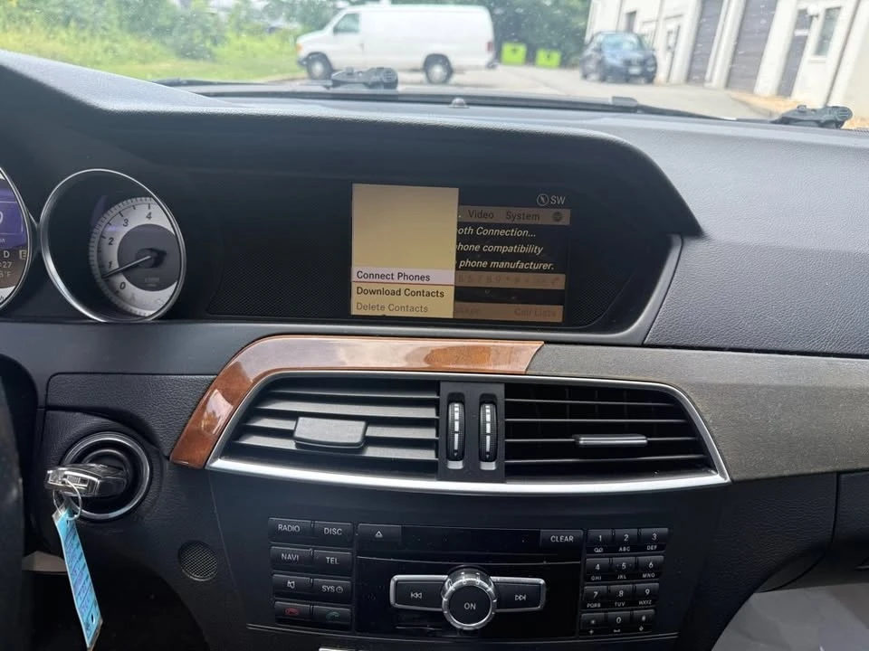 2012 Mercedes-Benz W204 C-Class - Image 17 of 20