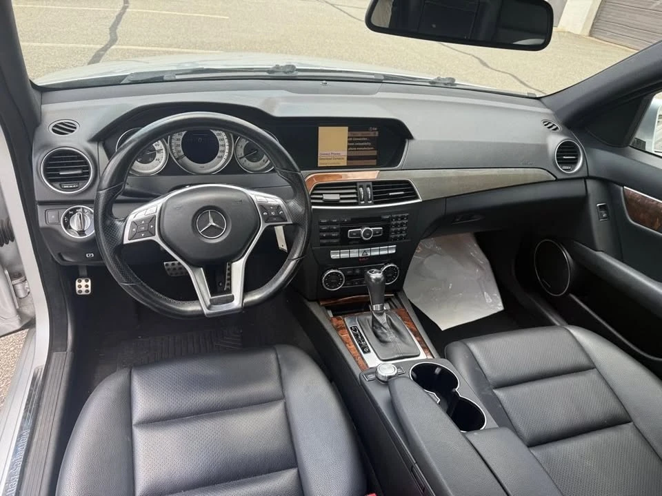 2012 Mercedes-Benz W204 C-Class - Image 13 of 20