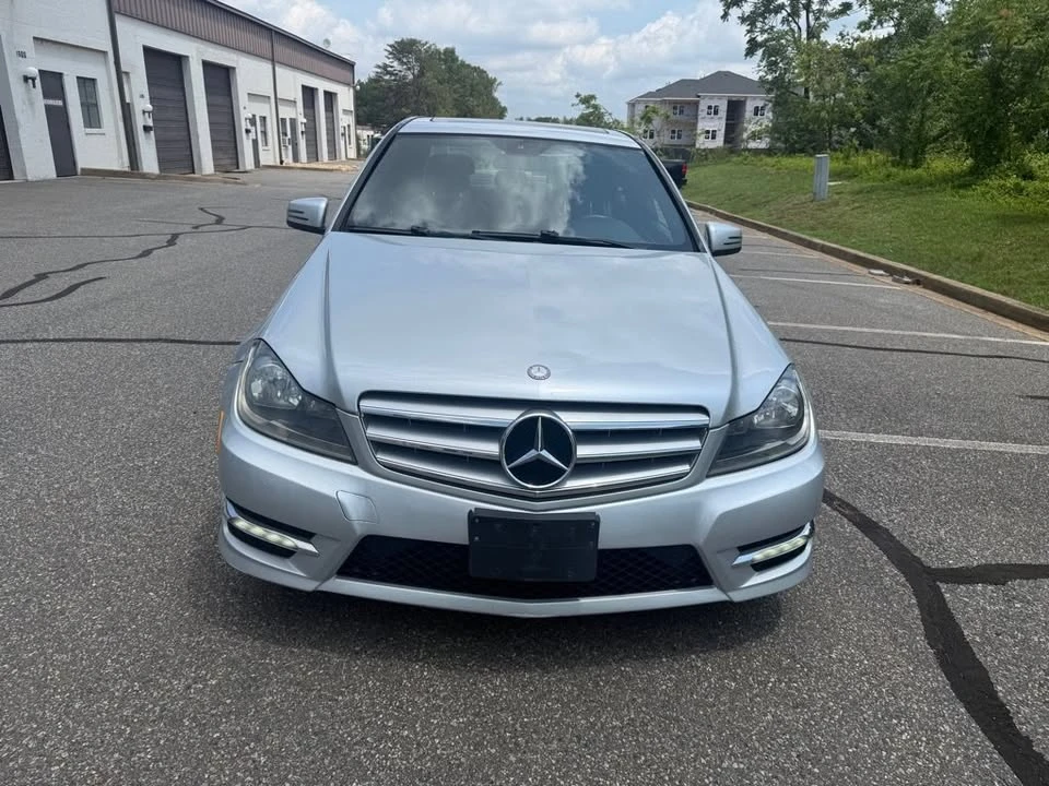2012 Mercedes-Benz W204 C-Class - Image 7 of 20