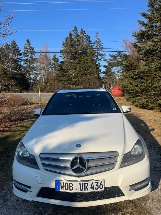 2012 Mercedes-Benz W204 C-Class - Image 2 of 8