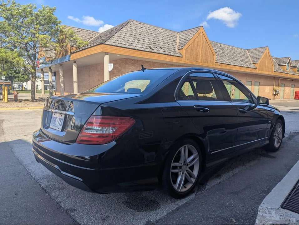 2012 Mercedes-Benz W204 C-Class - Image 3 of 8