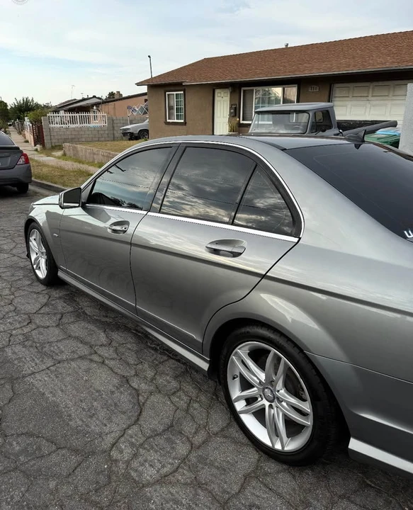 2012 Mercedes-Benz W204 C-Class - Image 8 of 8