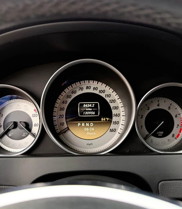 2012 Mercedes-Benz W204 C-Class - Image 4 of 8