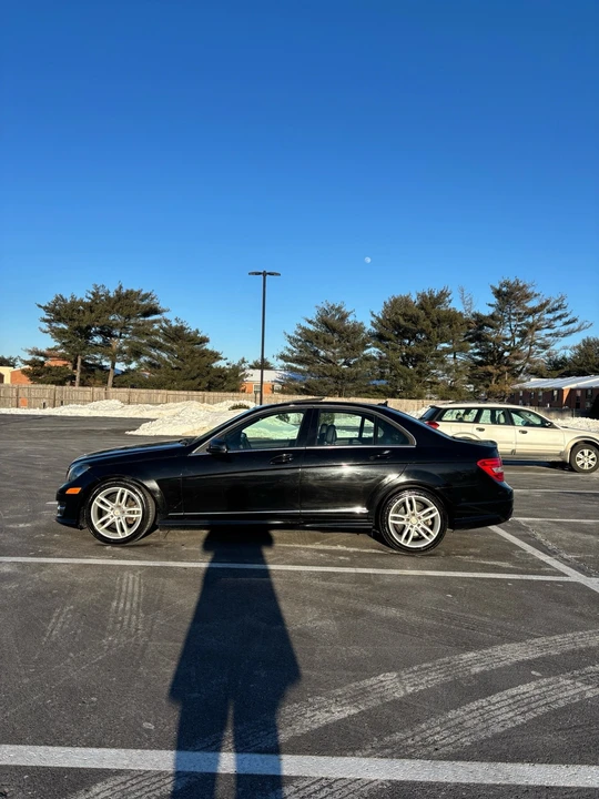 2012 Mercedes-Benz W204 C-Class - Image 4 of 10