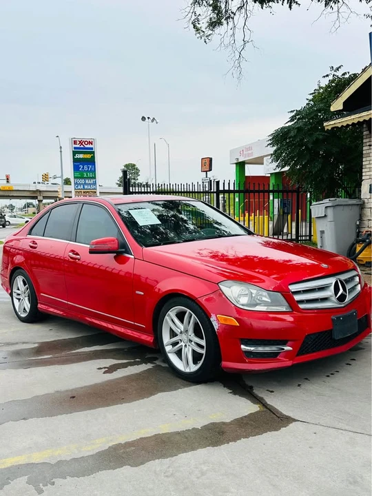 2012 Mercedes-Benz W204 C-Class - Image 3 of 18