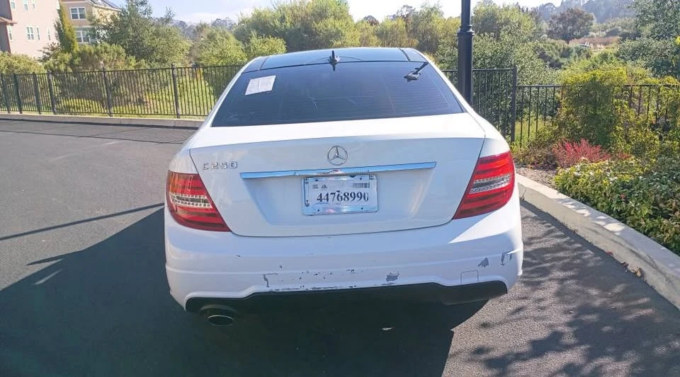 2012 Mercedes-Benz W204 C-Class - Image 4 of 19