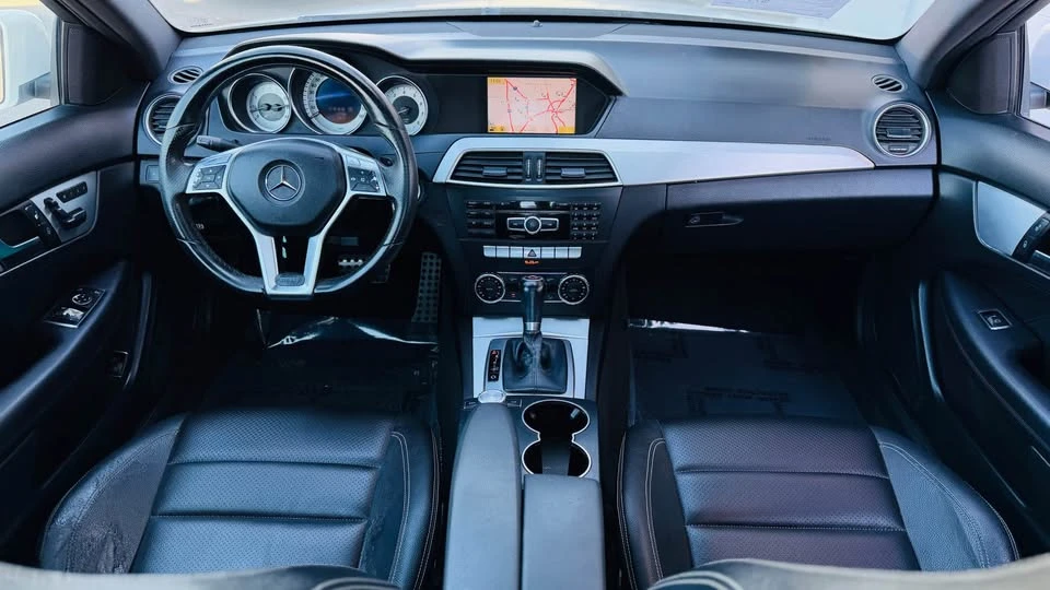 2012 Mercedes-Benz W204 C-Class - Image 13 of 20