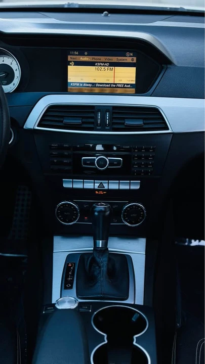 2012 Mercedes-Benz W204 C-Class - Image 12 of 20