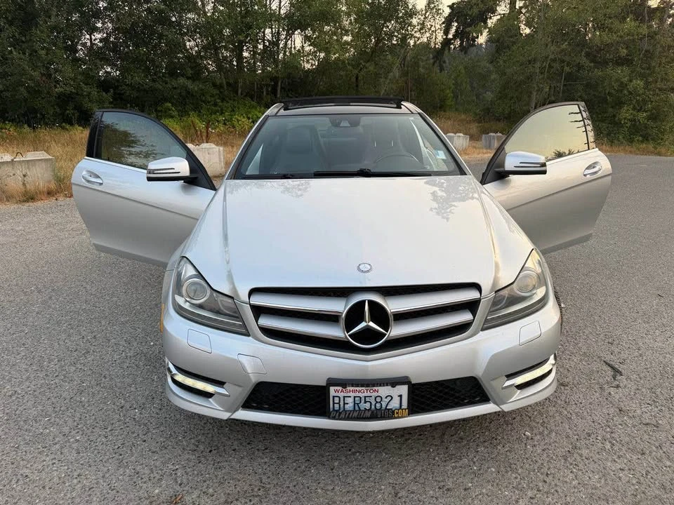 2012 Mercedes-Benz W204 C-Class - Image 7 of 12