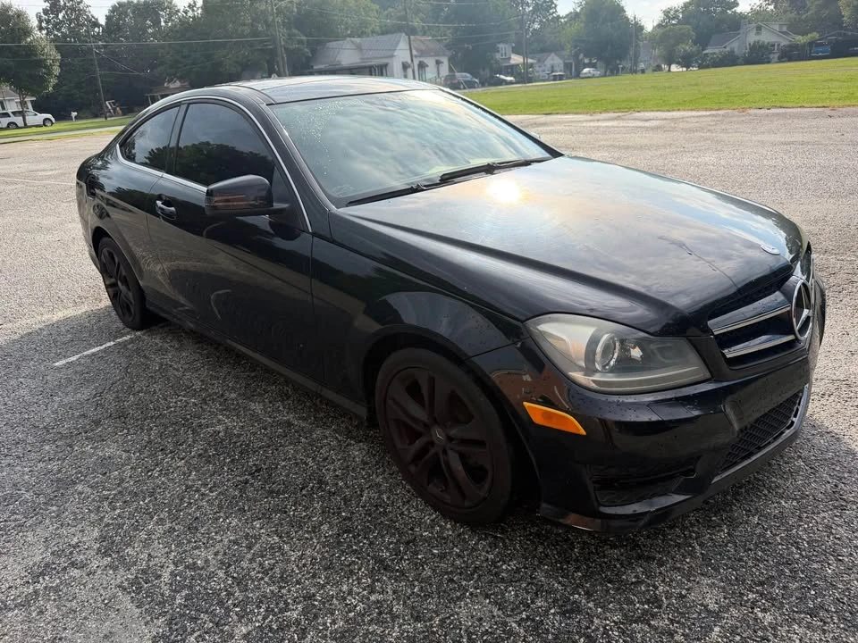 2012 Mercedes-Benz W204 C-Class - Image 2 of 6