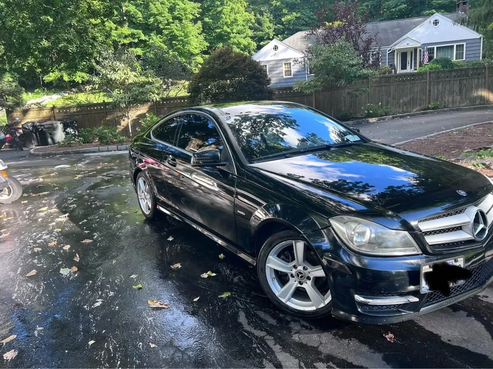 2012 Mercedes-Benz W204 C-Class - Image 2 of 15