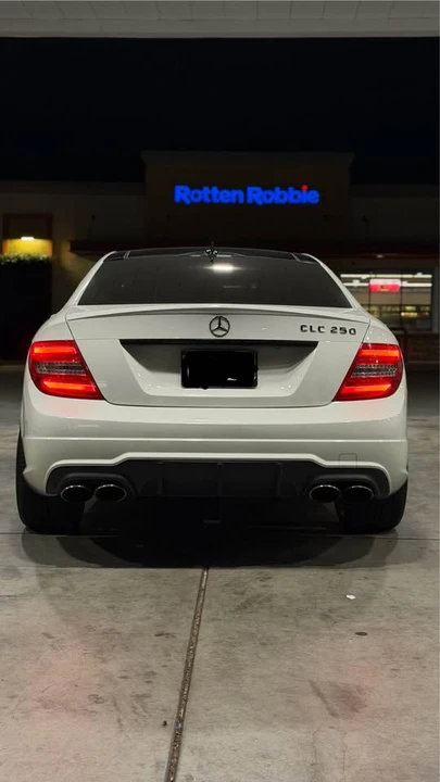 2012 Mercedes-Benz W204 C-Class - Image 6 of 9