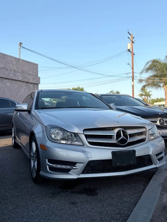 2012 Mercedes-Benz W204 C-Class - Image 2 of 13