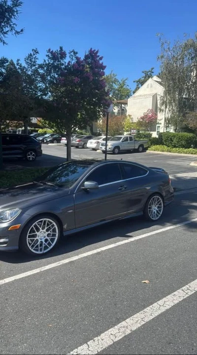 2012 Mercedes-Benz W204 C-Class - Image 4 of 10