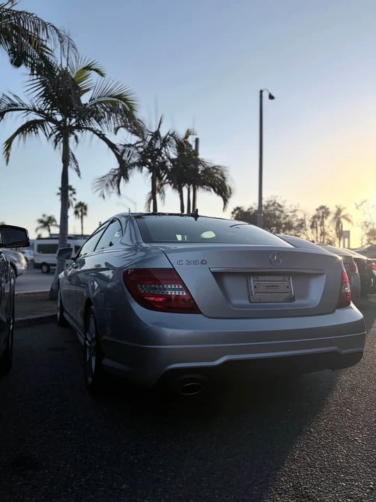 2012 Mercedes-Benz W204 C-Class - Image 3 of 13