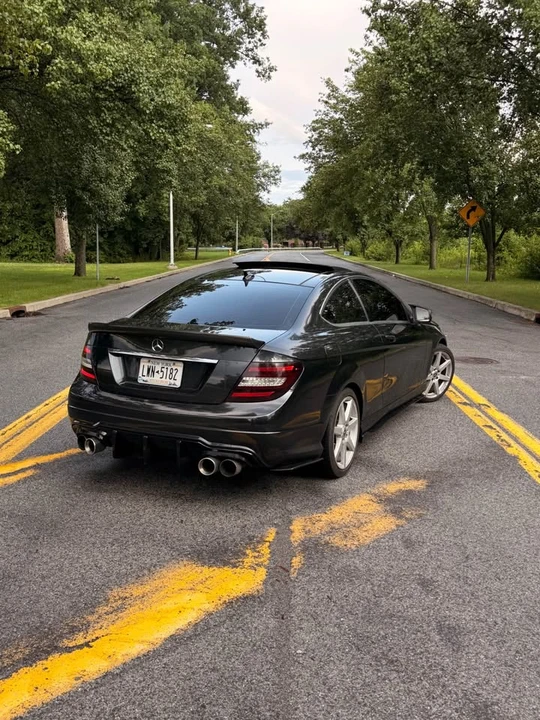 2012 Mercedes-Benz W204 C-Class - Image 5 of 10