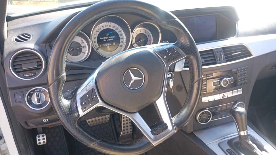 2012 Mercedes-Benz W204 C-Class - Image 12 of 19