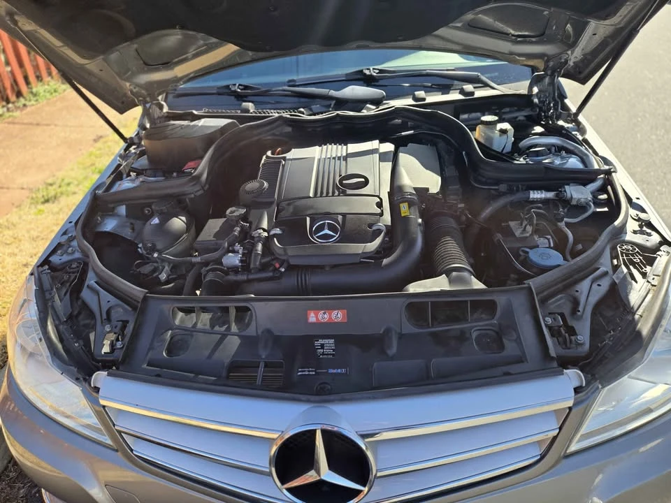 2012 Mercedes-Benz W204 C-Class - Image 11 of 14