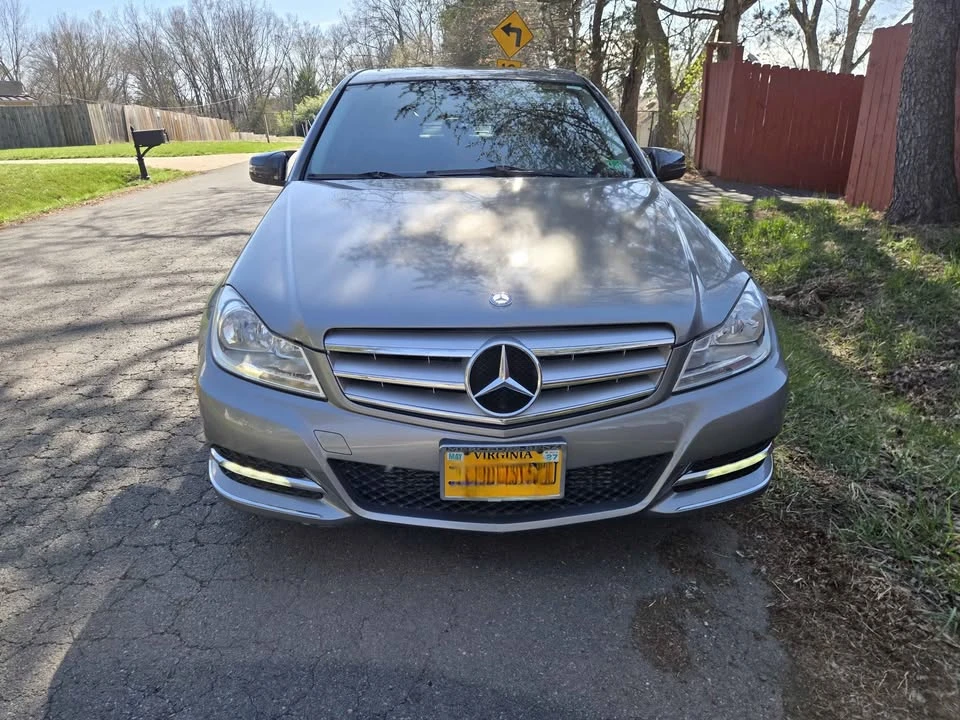 2012 Mercedes-Benz W204 C-Class - Image 13 of 14