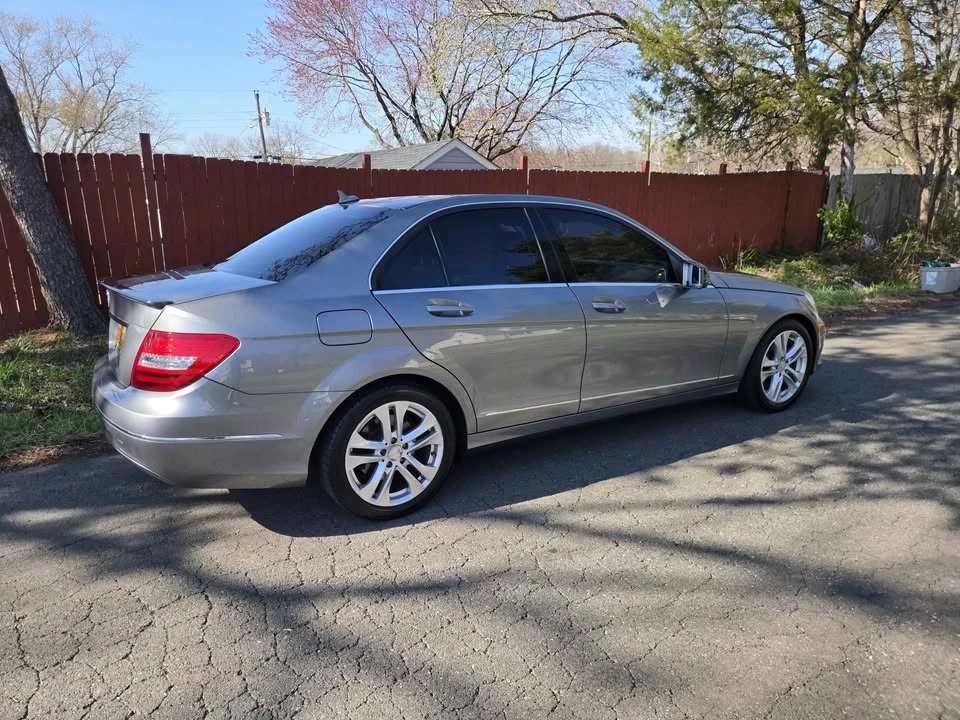 2012 Mercedes-Benz W204 C-Class - Image 7 of 14