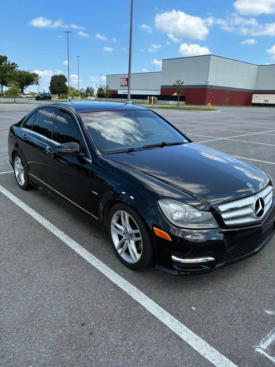 2012 Mercedes-Benz W204 C-Class - Image 2 of 7