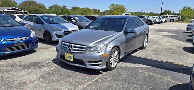 2012 Mercedes-Benz C-Class C 250 Luxury Sedan 4D