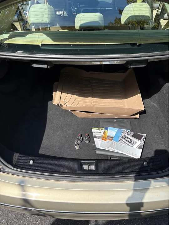 2012 Mercedes-Benz W204 C-Class - Image 11 of 11
