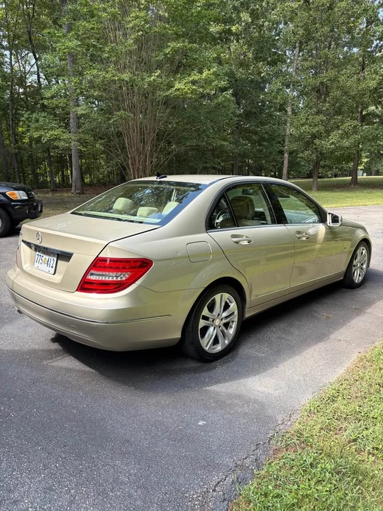2012 Mercedes-Benz W204 C-Class - Image 3 of 11