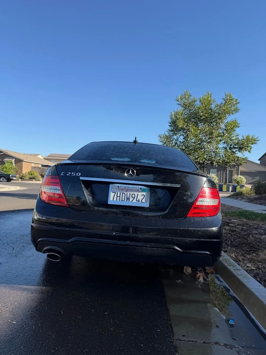 2012 Mercedes-Benz W204 C-Class - Image 14 of 15