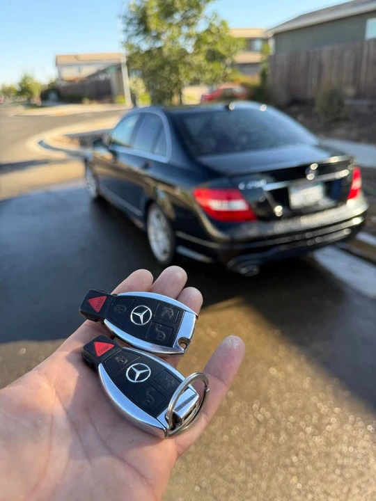 2012 Mercedes-Benz W204 C-Class - Image 11 of 11