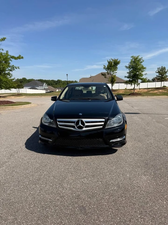 2012 Mercedes-Benz W204 C-Class - Image 3 of 10