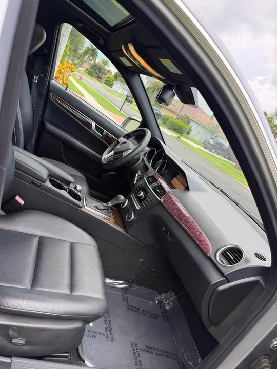 2012 Mercedes-Benz W204 C-Class - Image 13 of 19