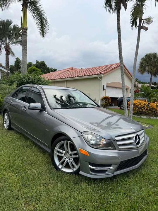 2012 Mercedes-Benz W204 C-Class - Image 8 of 19
