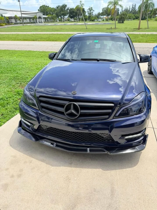 2012 Mercedes-Benz W204 C-Class - Image 2 of 10