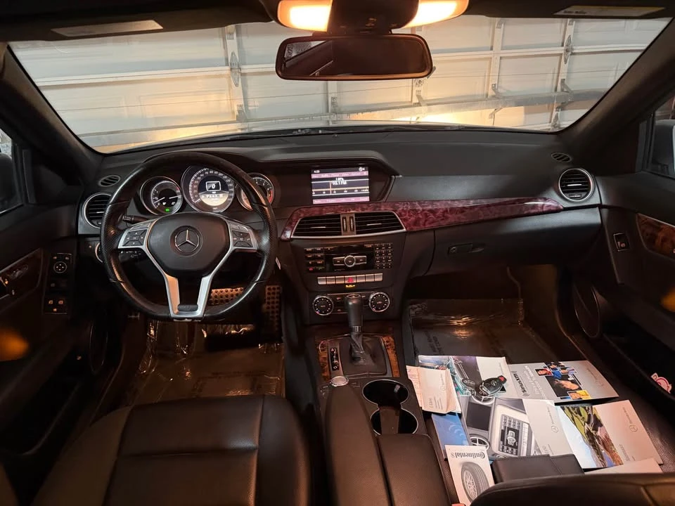 2012 Mercedes-Benz W204 C-Class - Image 5 of 19