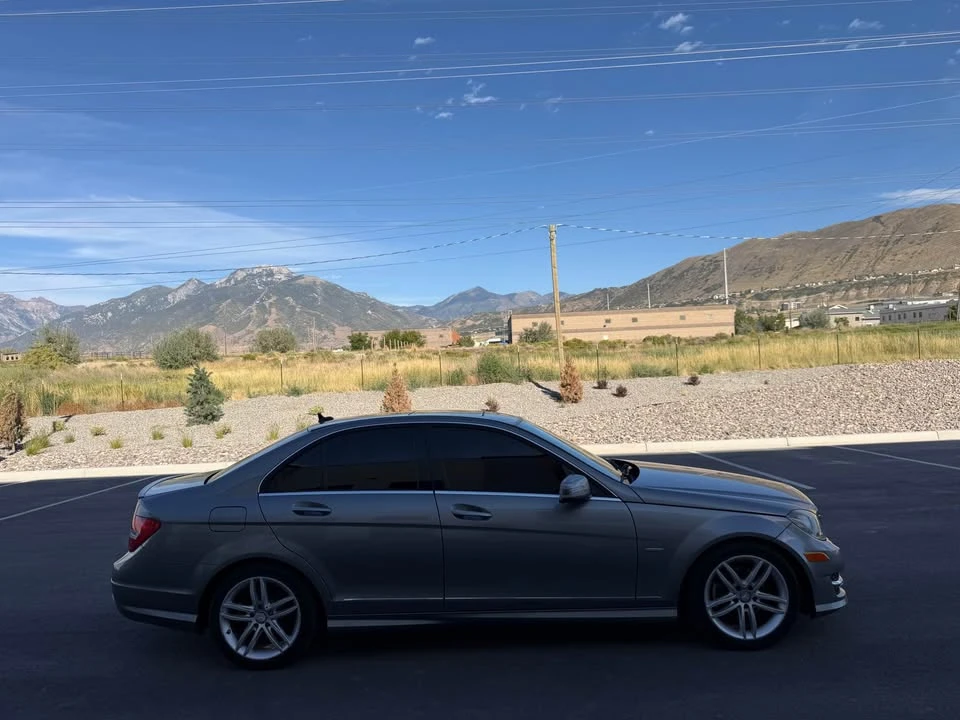 2012 Mercedes-Benz W204 C-Class - Image 6 of 16
