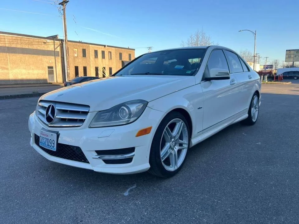 2012 Mercedes-Benz W204 C-Class - Image 2 of 11