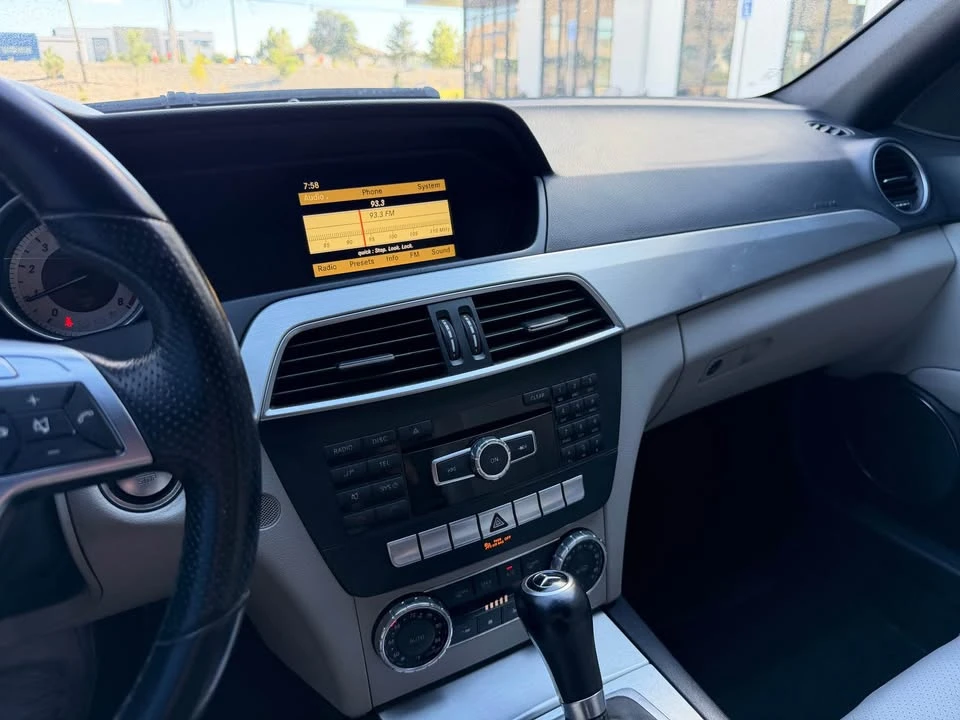2012 Mercedes-Benz W204 C-Class - Image 14 of 16