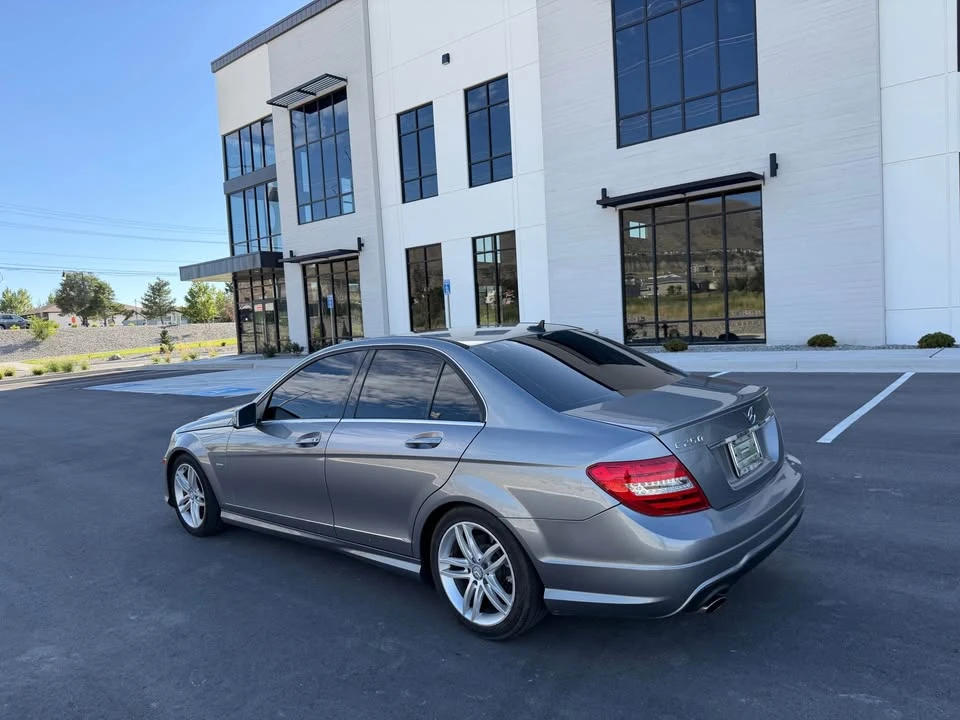 2012 Mercedes-Benz W204 C-Class - Image 3 of 16