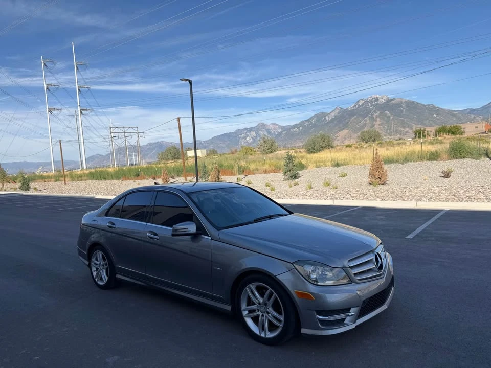 2012 Mercedes-Benz W204 C-Class - Image 7 of 16