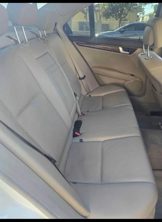 2012 Mercedes-Benz W204 C-Class - Image 3 of 10