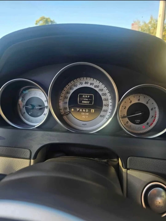 2012 Mercedes-Benz W204 C-Class - Image 4 of 10