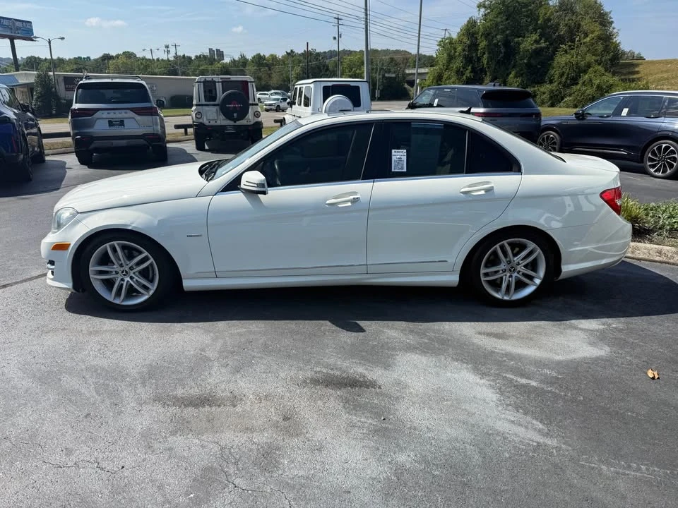 2012 Mercedes-Benz W204 C-Class - Image 2 of 7