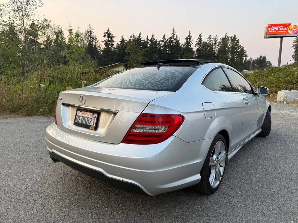 2012 Mercedes-Benz W204 C-Class - Image 6 of 12