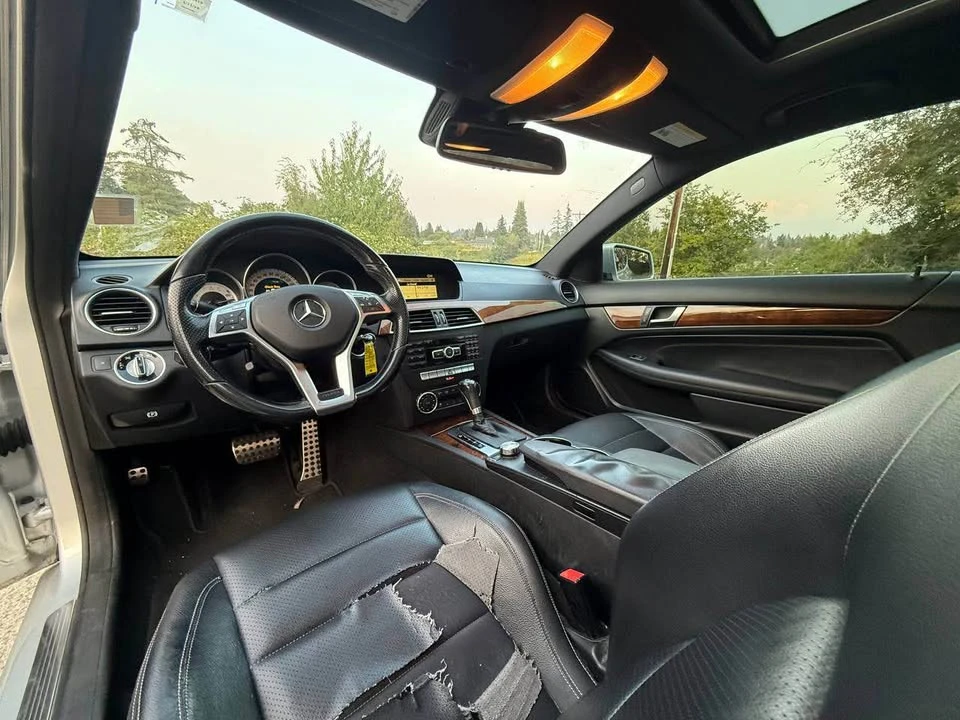 2012 Mercedes-Benz W204 C-Class - Image 10 of 12