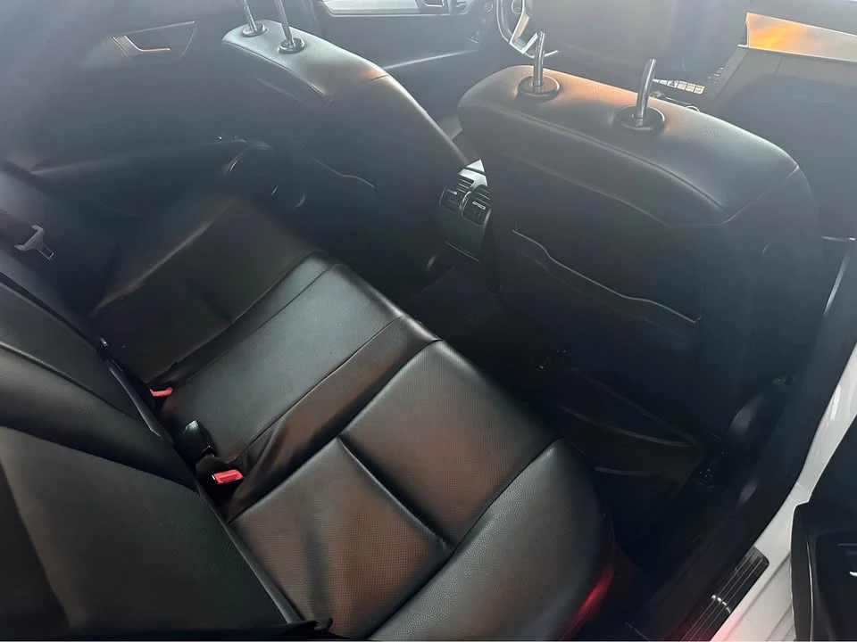 2012 Mercedes-Benz W204 C-Class - Image 8 of 10